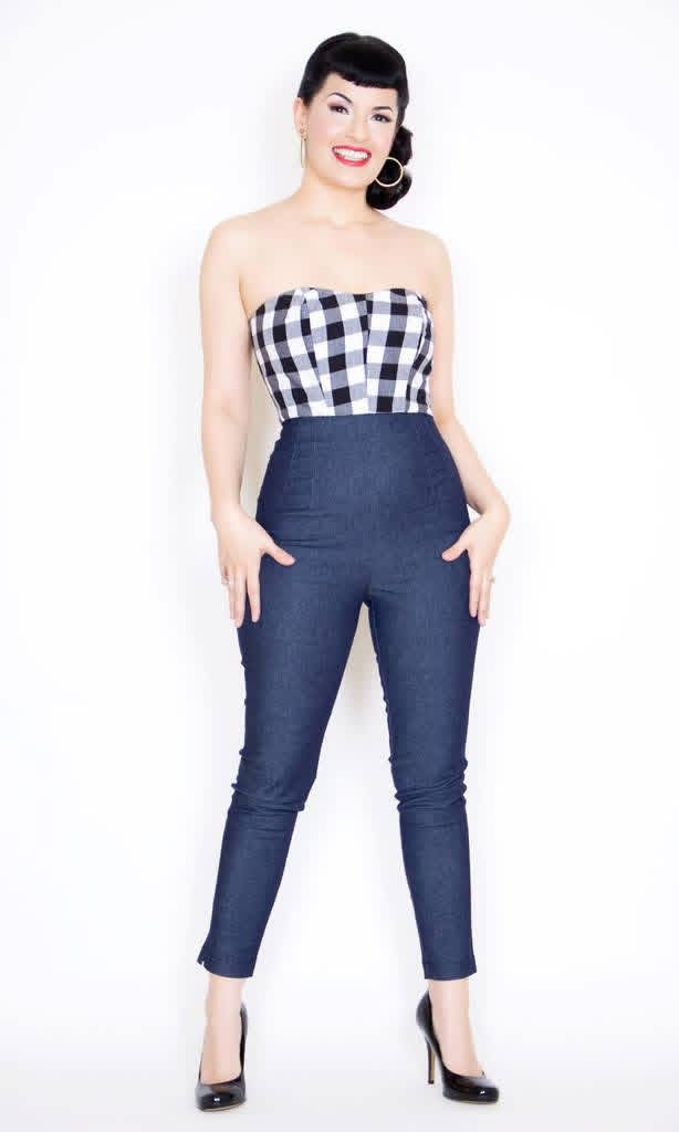 Siren Capri Pants in Blue Denim