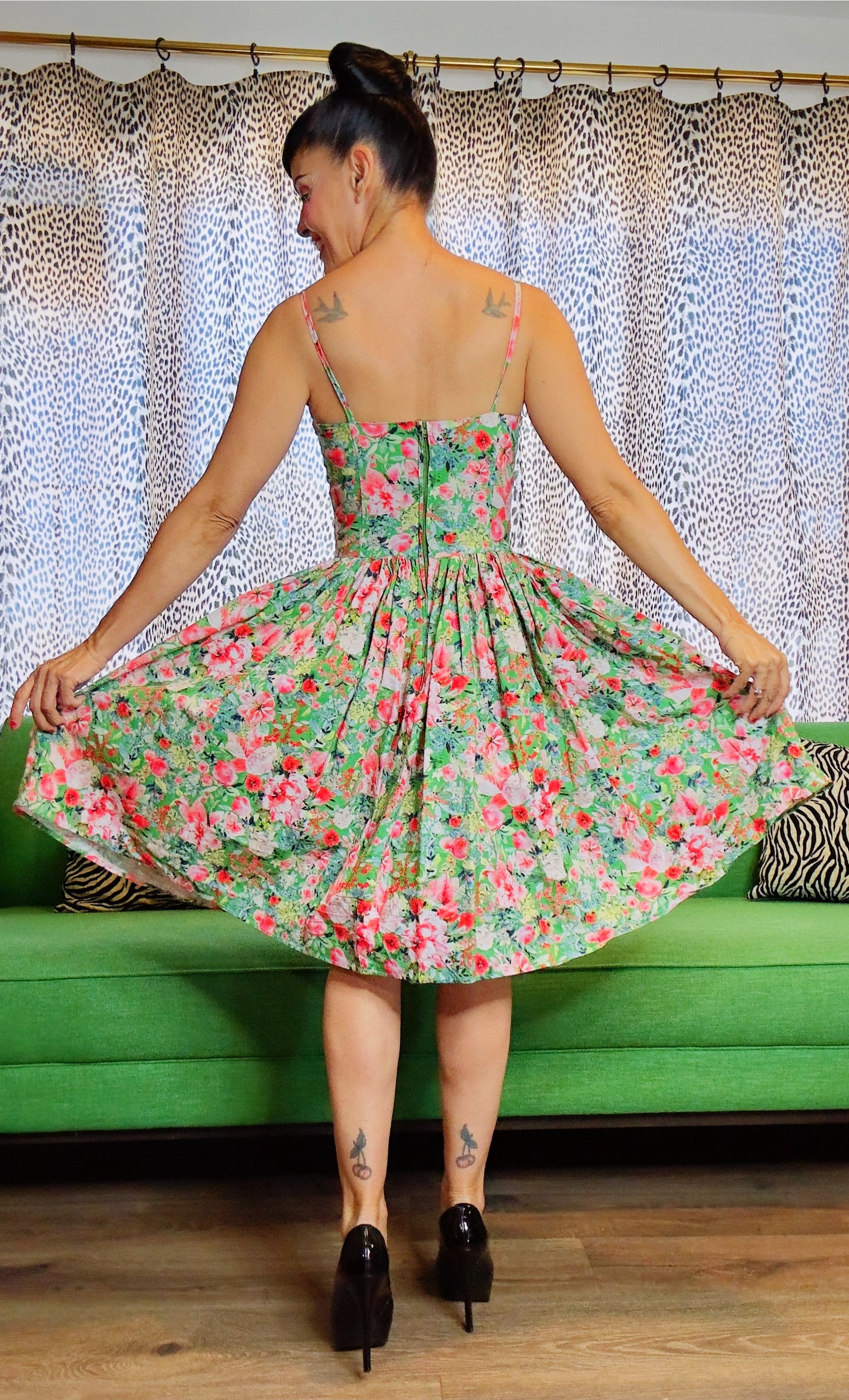 Bernie Dexter Paris Dress In Holiday Bouquet Print