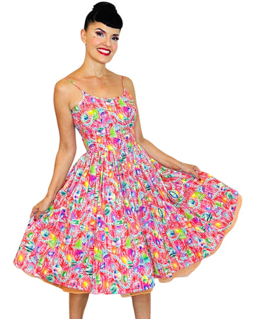 Amazing Retro Inspired Dresses - Vintage Dresses - by Bernie Dexter