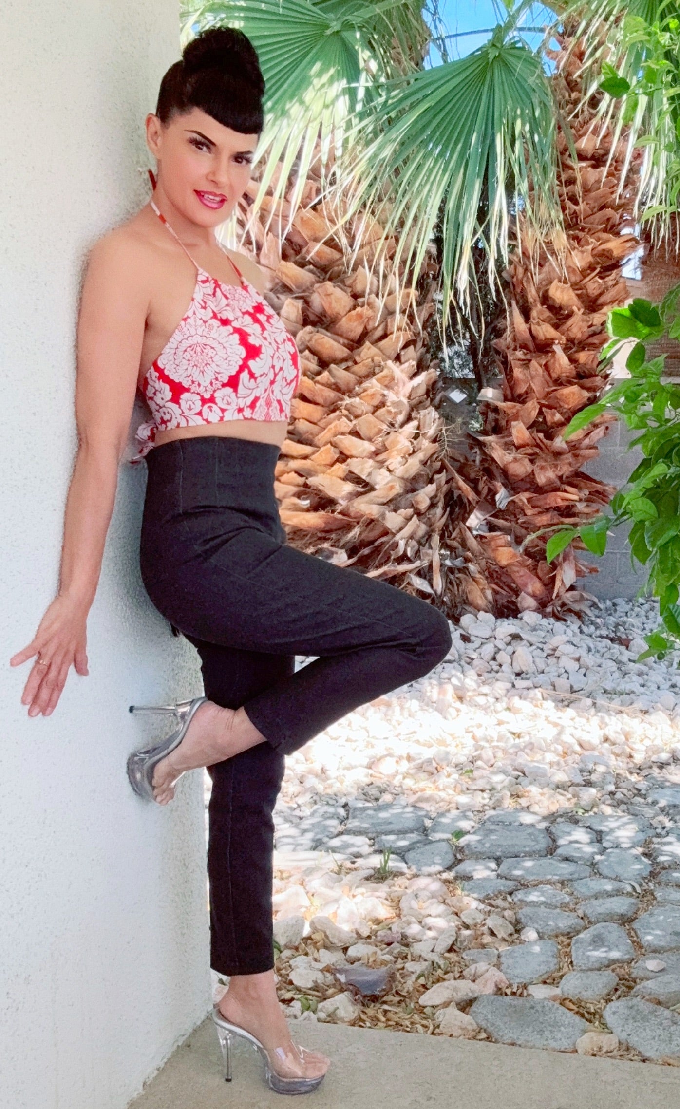 Siren Capri Pants in Black Denim