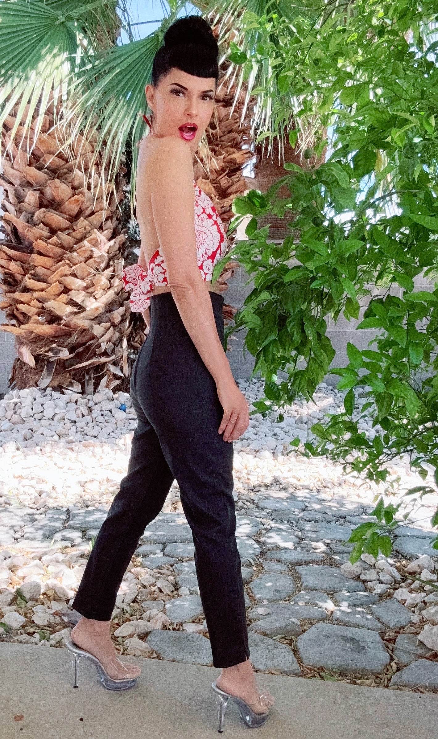 Siren Capri Pants in Black Denim